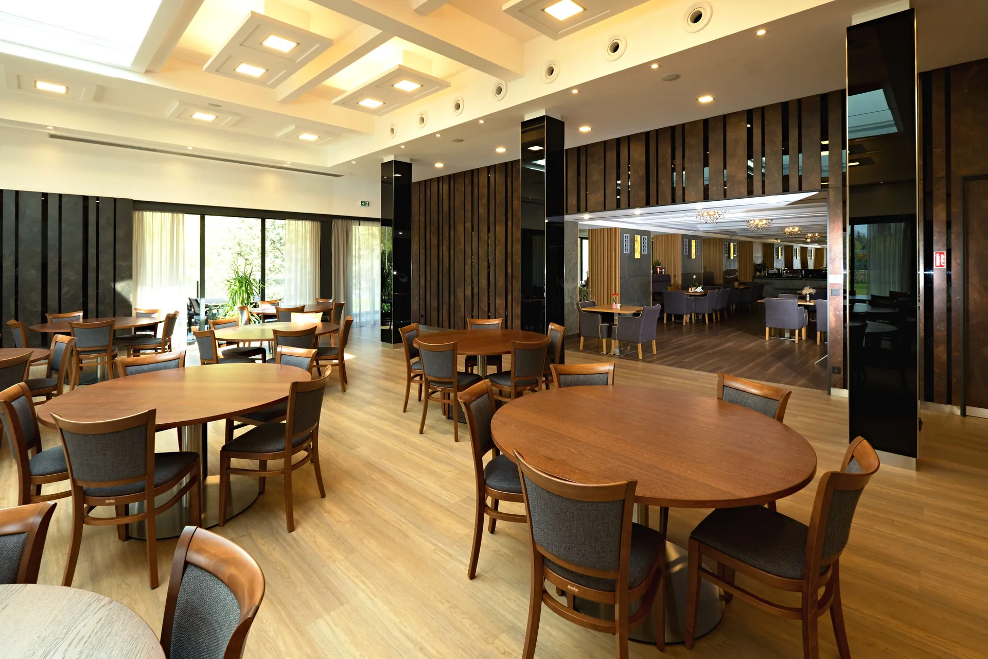 Velký sál - pohled 1